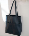 Full grain leather tote. Laptop bag. Vegetable tanned leather shoulder bag.