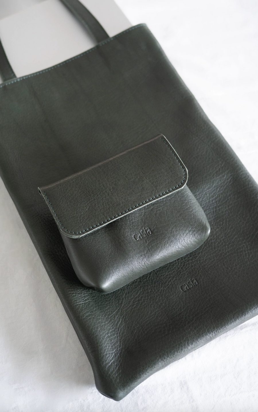 Leather small pouch green and green bag