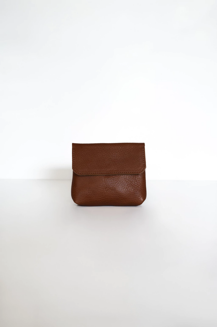 Leather small pouch brown