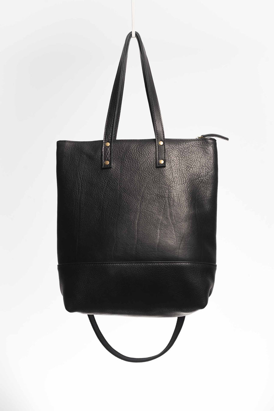 Leather bag. Full grain leather tote bag. Shoulder bag. Vegetable tanned leather bag. Crossbody bag.